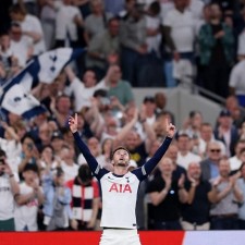 Tottenham Hotspur pao je na 16. mjesto u Premier ligi